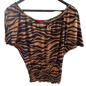 Vintage Animal Print Smocked Hem Bat Wing Cropped Top